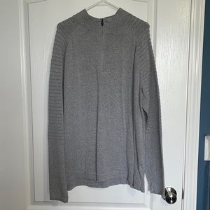 Men’s XL gray Puma quarter zip.